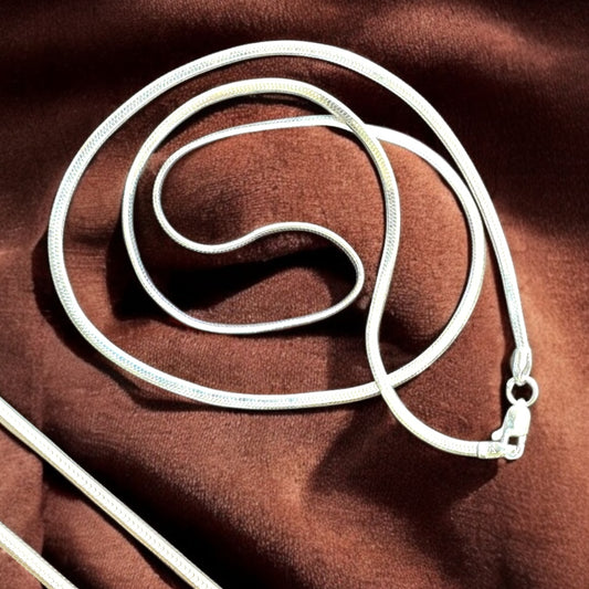 Men’s Silver Flat Snake Chain – Smooth. Sleek. Sophisticated. 20 inches