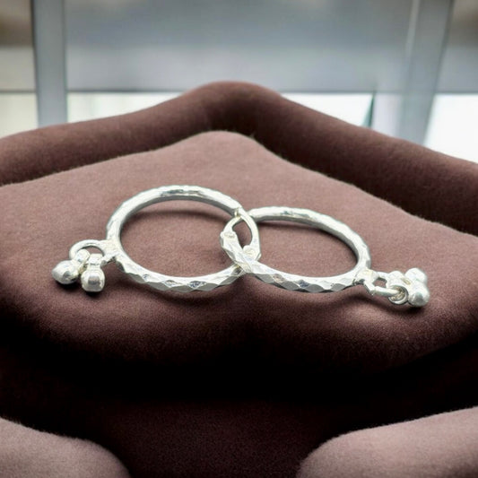 Silver Round Earrings – Timeless Elegance in Every Curve