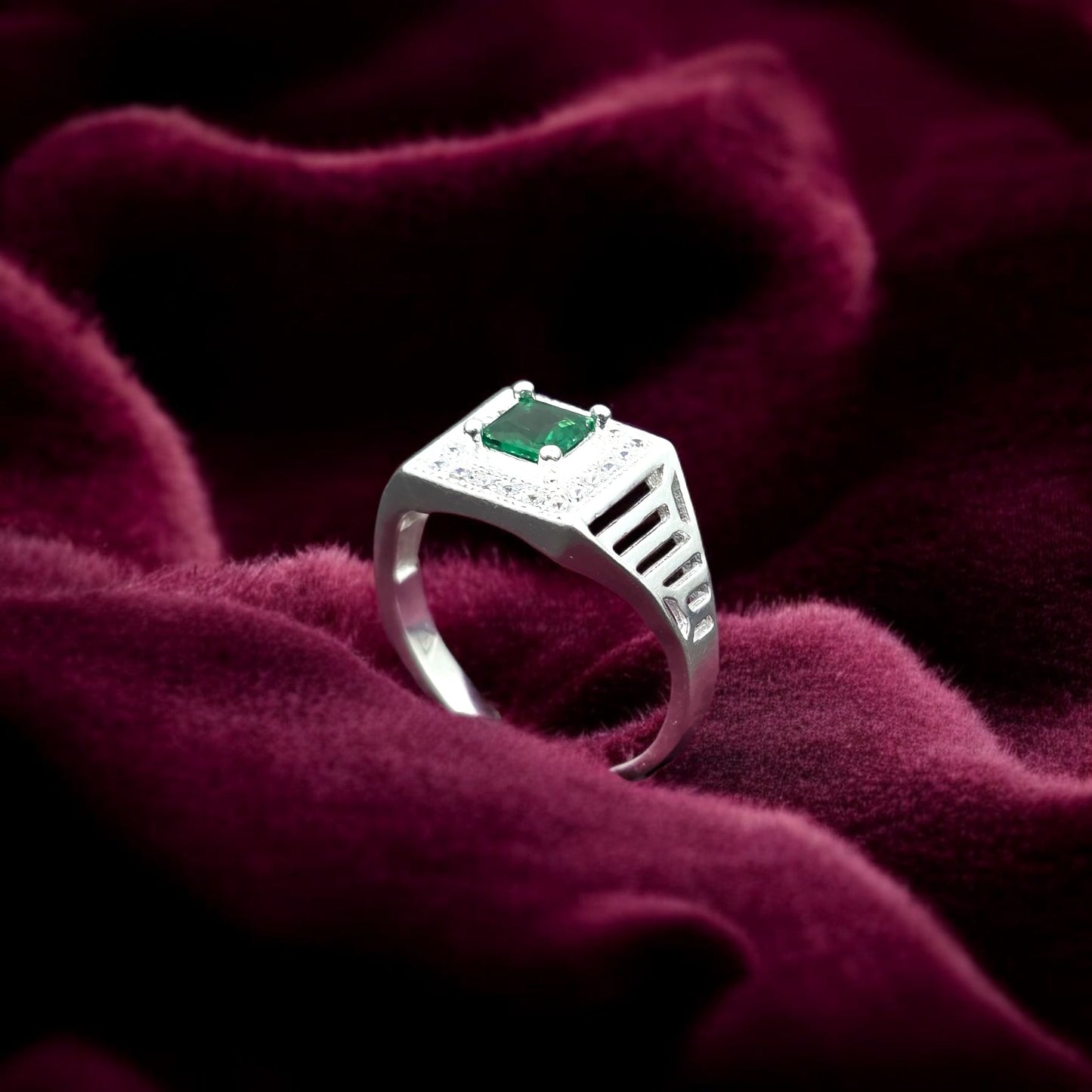 Royal Crest Gents Ring
