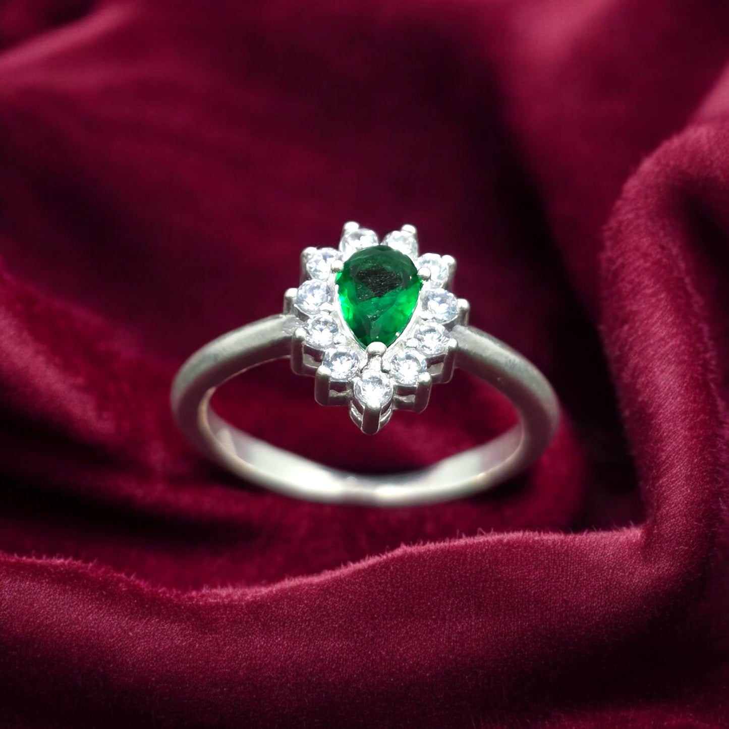 Emerald Teardrop Floral Ladies Ring