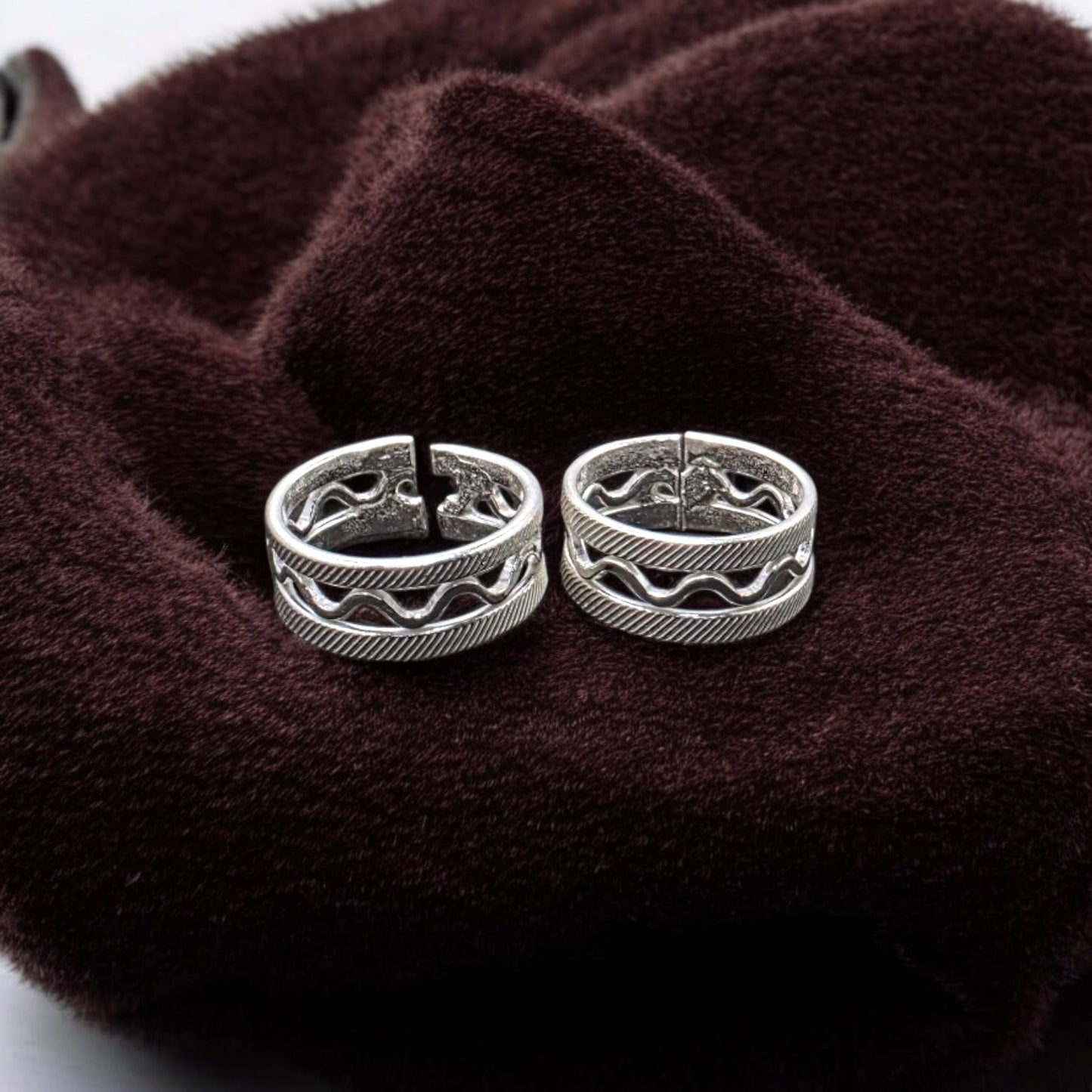 Wavy Harmony Toe Rings