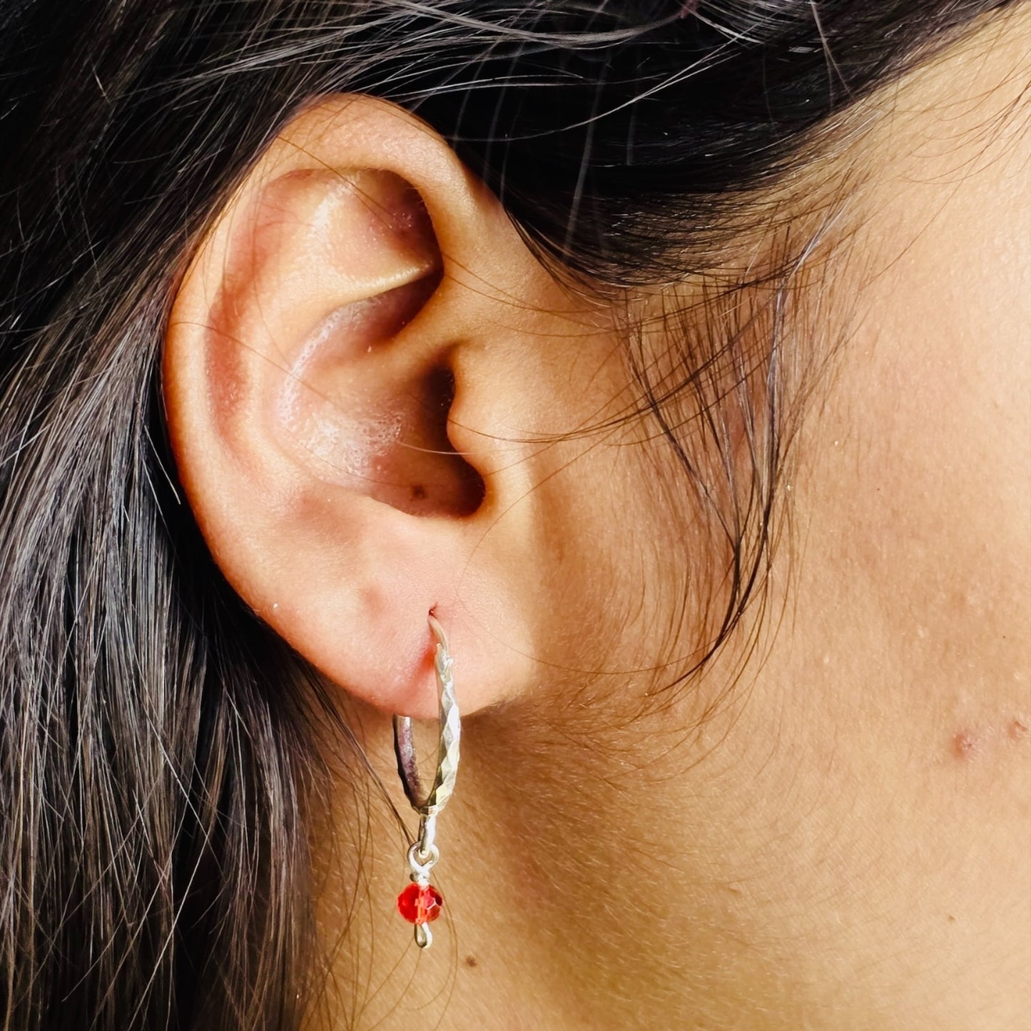 Silver Round Earrings – Timeless Elegance in Every Curve