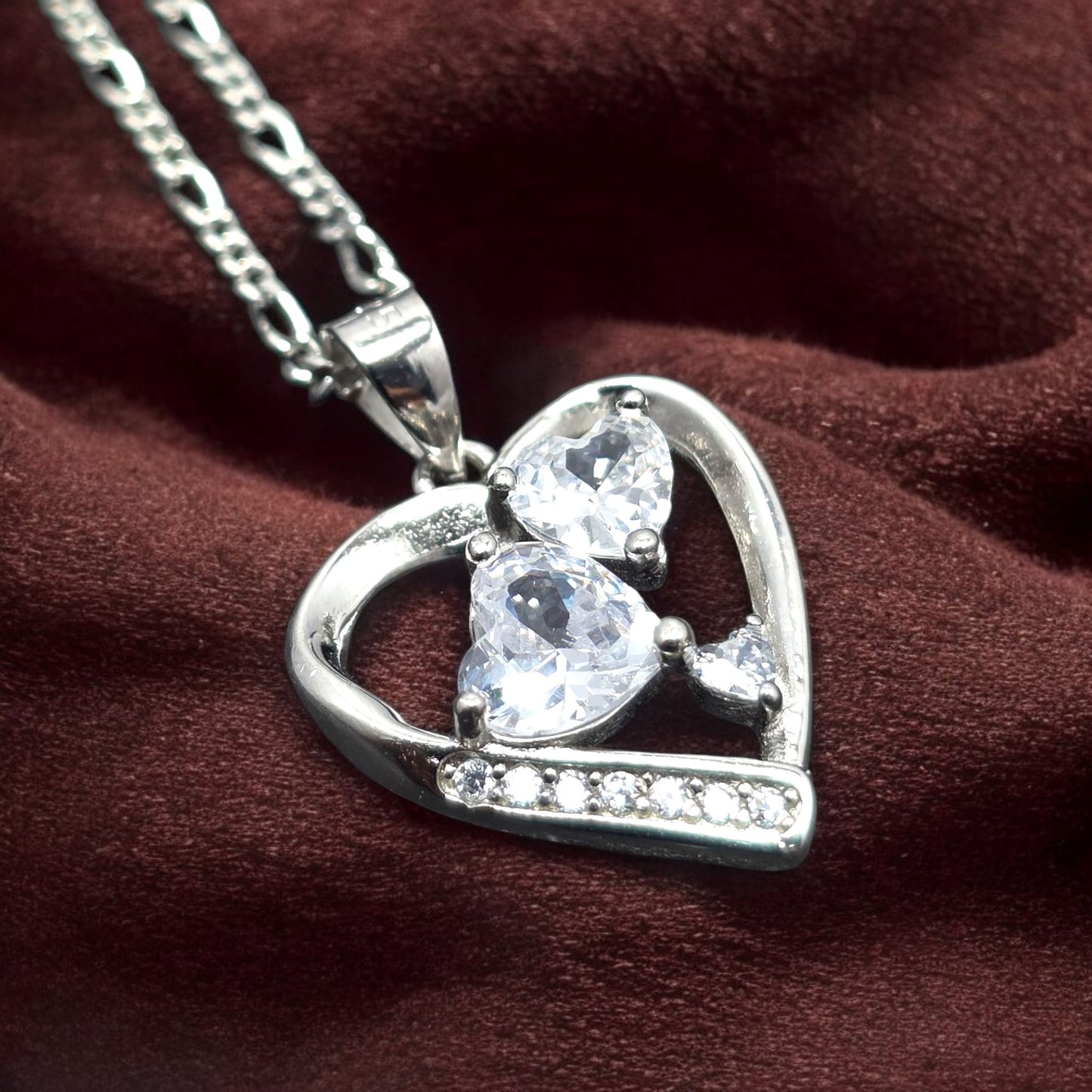 Twin Hearts Sparkle Set