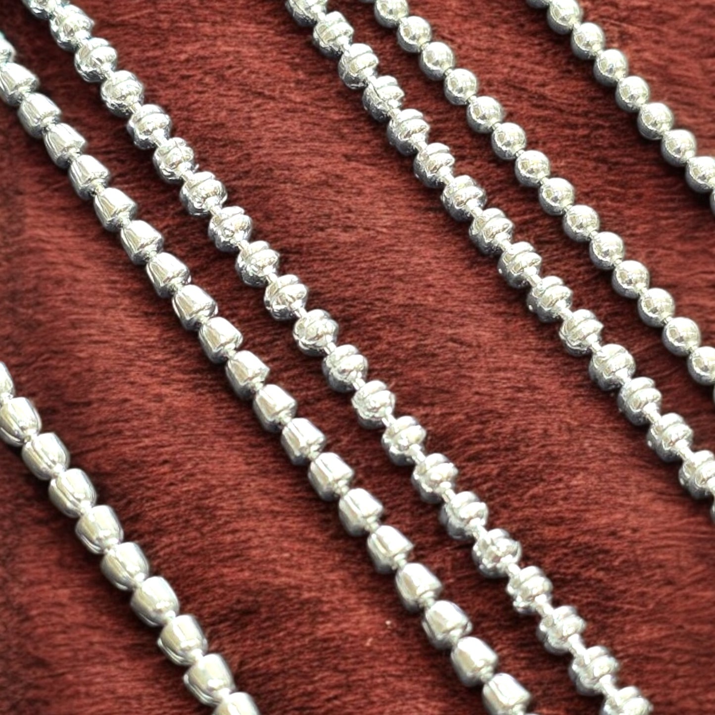 Men’s Silver Beaded Chains – Textured Elegance in Every Link 20 Inches