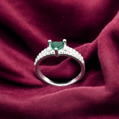 Emerald Heart Crown Ladies Ring