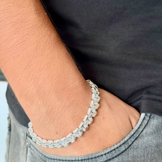Bold Barrel Link Silver Bracelet