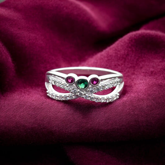 Classic Infinity Ladies Ring
