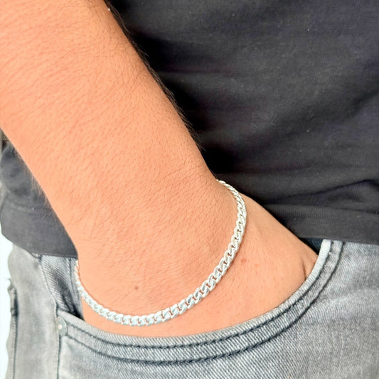 Men’s Bold Silver Curb Chain Bracelet