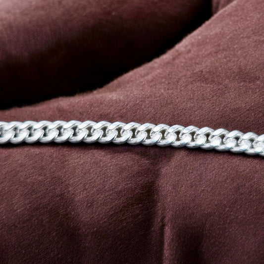 Men’s Bold Silver Curb Chain Bracelet