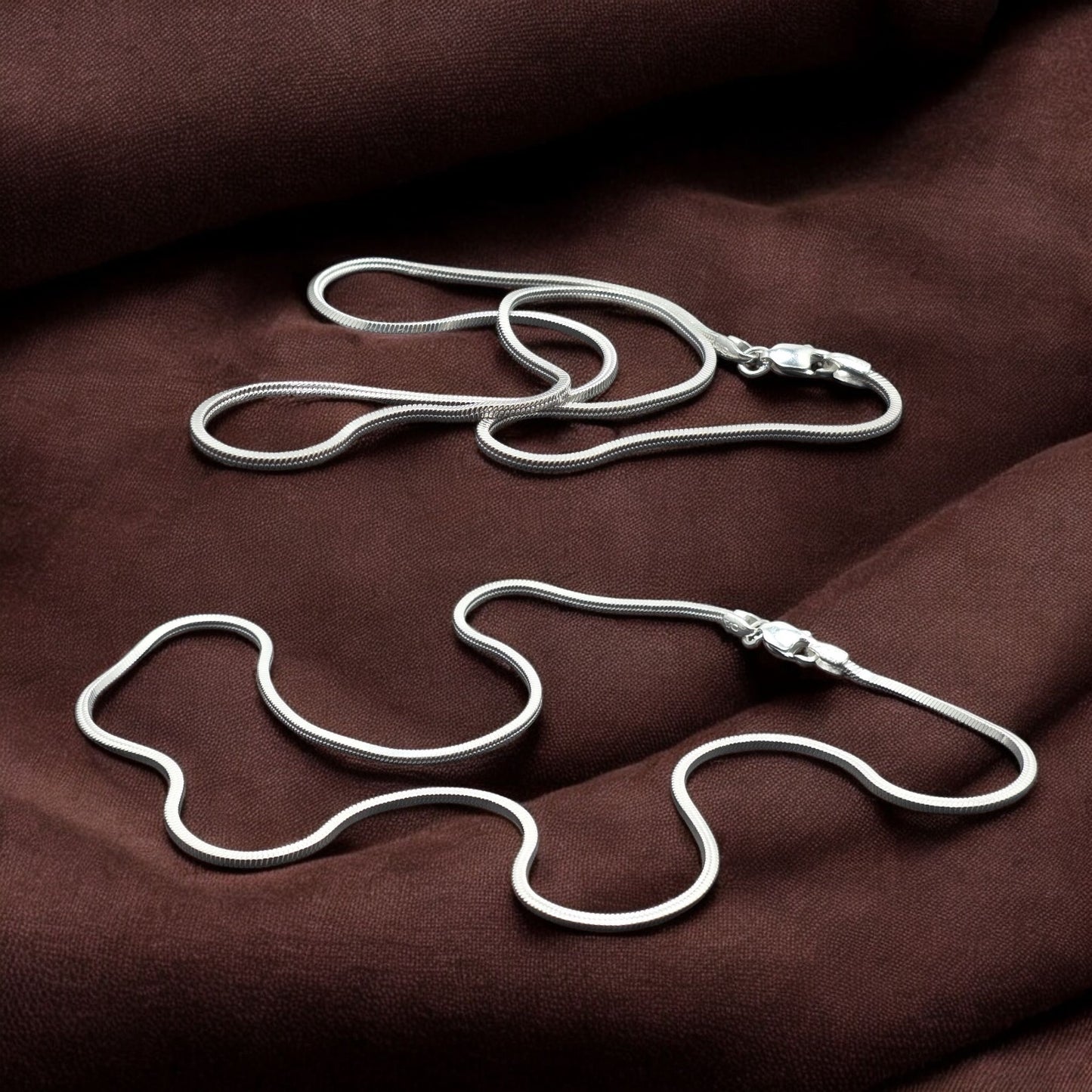 Silver Serpent Chain 20 Inches