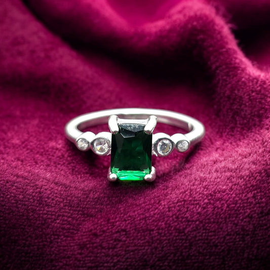 Emerald Square Ladies Ring
