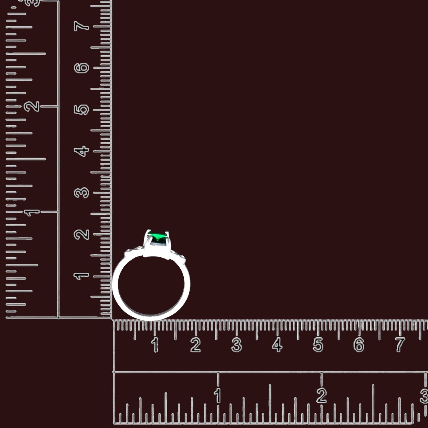 Emerald Square Ladies Ring